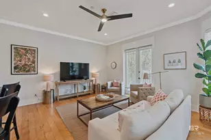 100 N Bancroft St, Fairhope, AL 36532 - Photo 9