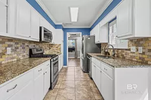 6017 Laurel Wood Ct, Mobile, AL 36609 - Photo 3