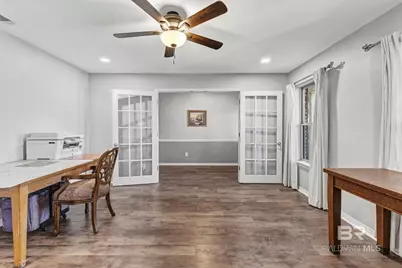 6017 Laurel Wood Court, Mobile, AL 36609 - Photo 9