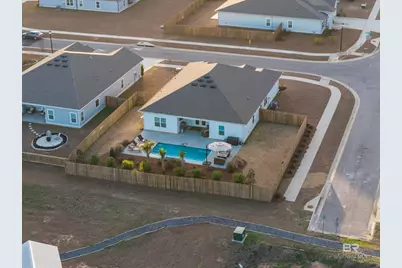 548 Golden Leaf Avenue, Fairhope, AL 36532 - Photo 3