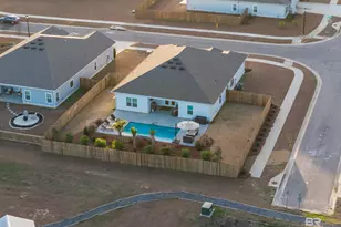 548 Golden Leaf Ave, Fairhope, AL 36532 - Photo 3