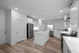 548 Golden Leaf Ave, Fairhope, AL 36532 - Photo 11