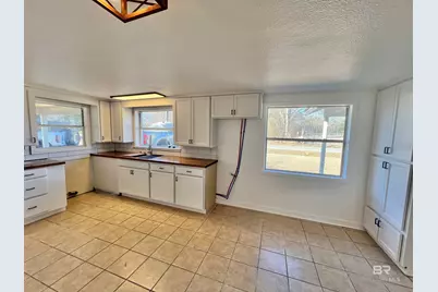 111 Swift Street, Atmore, AL 36502 - Photo 5