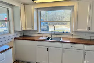 111 Swift St, Atmore, AL 36502 - Photo 3