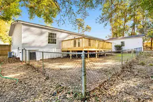 1238 Pensacola Dr, Lillian, AL 36549 - Photo 31