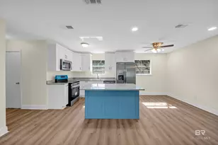 1320 Oak St, Daphne, AL 36526 - Photo 9