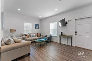 9215 Dacus Ln, Gulf Shores, AL 36542 - Photo 11