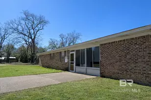 711 Brandenburg St, East Brewton, AL 36426 - Photo 15