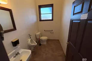 702 E Church St, Atmore, AL 36502 - Photo 17