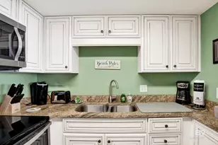 333 W Beach Blvd, Gulf Shores, AL 36542 - Photo 15