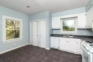 731 Jemison St, Mobile, AL 36606 - Photo 7