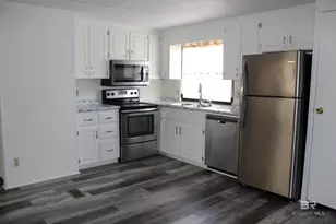 1326 Ridgewood Dr, Lillian, AL 36549 - Photo 3