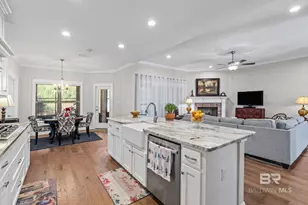 817 Vulpes Ave, Fairhope, AL 36532 - Photo 13