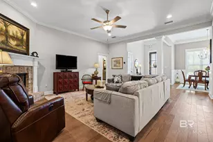 817 Vulpes Ave, Fairhope, AL 36532 - Photo 9