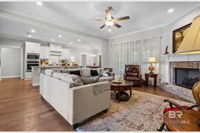 817 Vulpes Avenue, Fairhope, AL 36532 - Photo 7