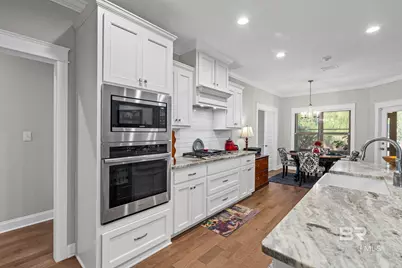 817 Vulpes Avenue, Fairhope, AL 36532 - Photo 11