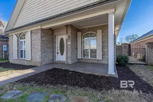 214 Hawthorne Cir, Fairhope, AL 36532 - Photo 3