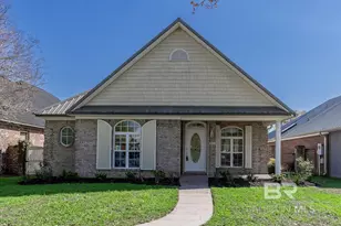 214 Hawthorne Cir, Fairhope, AL 36532 - Photo 1