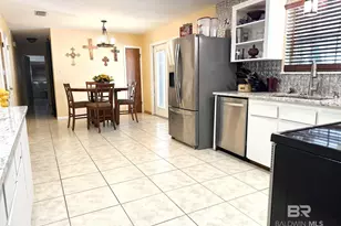 7409 Riverwood Dr E, Foley, AL 36535 - Photo 7