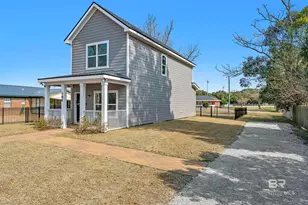 104 NE 3rd St, Summerdale, AL 36580 - Photo 7