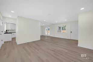 1409 Altair Ln, Mobile, AL 36693 - Photo 5