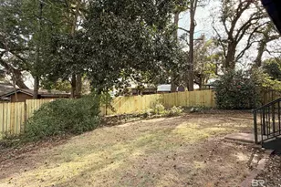 135 Lake Shore Dr, Daphne, AL 36526 - Photo 21