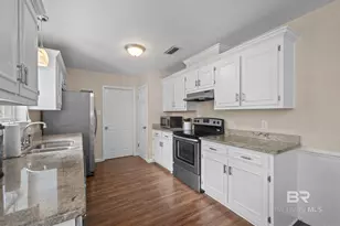 10153 British Ct, Semmes, AL 36575 - Photo 13