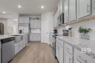 11152 Animal Kingdom Wy, Daphne, AL 36526 - Photo 9