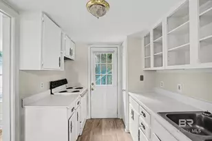 257 Morphy Ave, Fairhope, AL 36532 - Photo 17