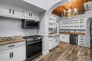 257 Morphy Ave, Fairhope, AL 36532 - Photo 9