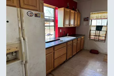 1111 Hand Avenue, Bay Minette, AL 36507 - Photo 7