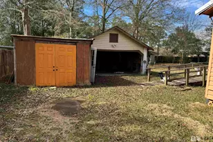 1111 Hand Ave, Bay Minette, AL 36507 - Photo 17