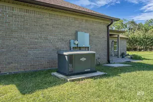 18255 Cactus Ct, Elberta, AL 39430 - Photo 5