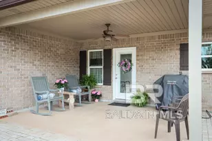 18255 Cactus Ct, Elberta, AL 39430 - Photo 7