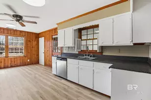 200 14th Ave, Atmore, AL 36502 - Photo 17