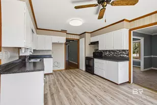 200 14th Ave, Atmore, AL 36502 - Photo 15