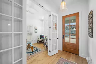 825 Apricot Ln, Fairhope, AL 36532 - Photo 3