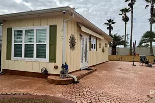 12143 Gateway Dr, Elberta, AL 36530 - Photo 1