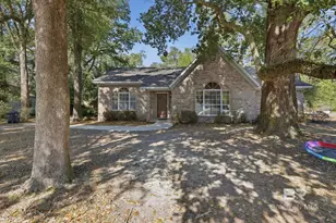 502 3rd St, Fairhope, AL 36532 - Photo 3