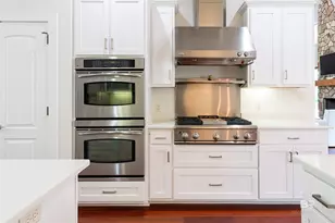 904 Sea Cliff Dr, Fairhope, AL 36532 - Photo 15