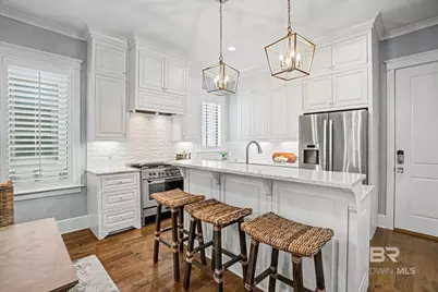 72 Fairhope Avenue #2, Fairhope, AL 36532 - Photo 5