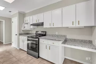 613 Oak Ridge Ct W, Daphne, AL 36526 - Photo 13