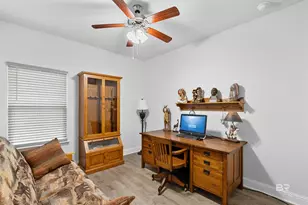 697 Calibre St, Fairhope, AL 36532 - Photo 15