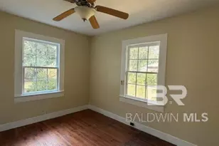 3006 Pleasant Valley Rd, Mobile, AL 36606 - Photo 5