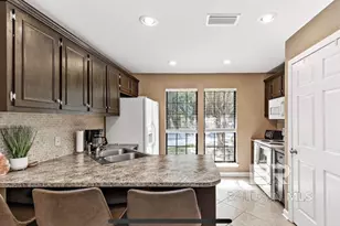 389 Clubhouse Dr, Gulf Shores, AL 36542 - Photo 9