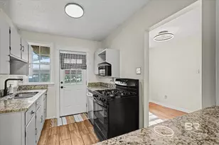 5117 Norton Ln, Mobile, AL 36608 - Photo 11