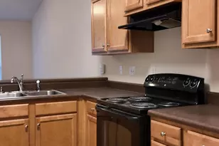 8551 Southwood Ct, Fairhope, AL 36532 - Photo 3