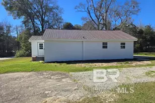 821 Dailey St, East Brewton, AL 36426 - Photo 3