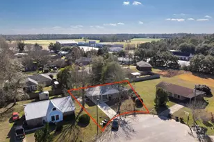 68 Fincher Ln, Loxley, AL 36551 - Photo 3