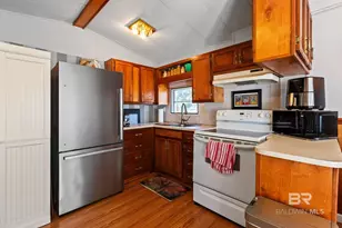 420 Buena Vista Dr, Lillian, AL 36549 - Photo 11